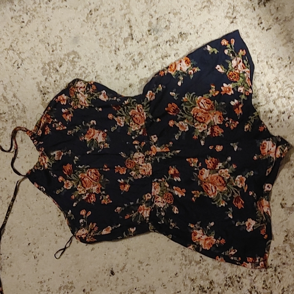Romper - Picture 2 of 2